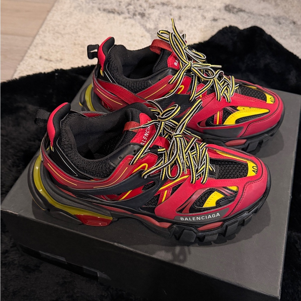 Balenciaga track trainers size 40